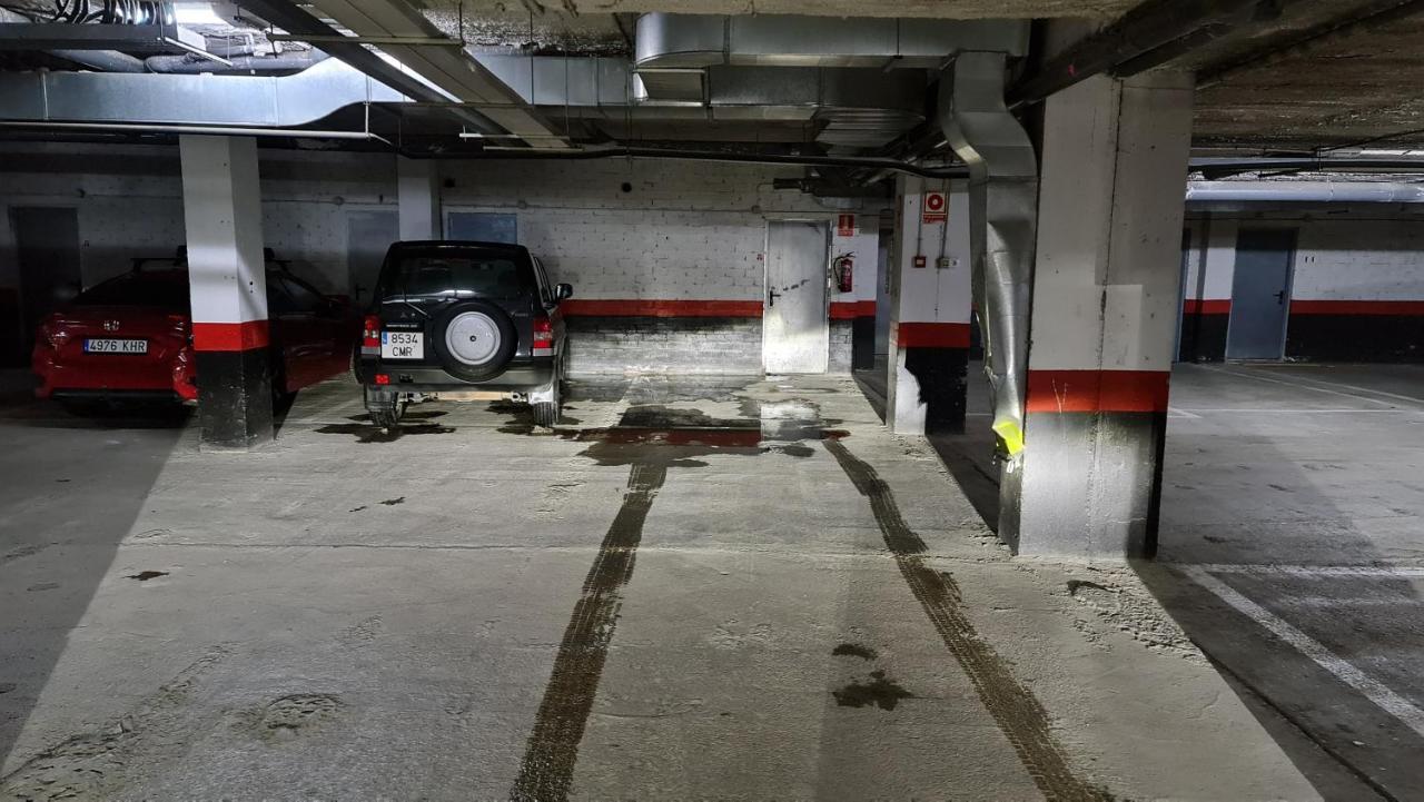 Tuhogarencerler Taquilla Parking En Pistas Apartment ภายนอก รูปภาพ
