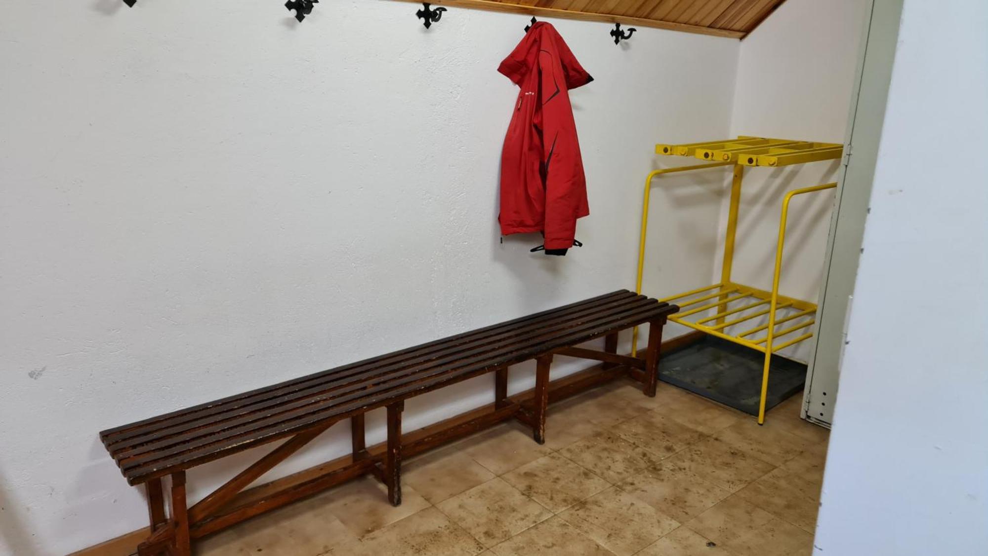 Tuhogarencerler Taquilla Parking En Pistas Apartment ภายนอก รูปภาพ